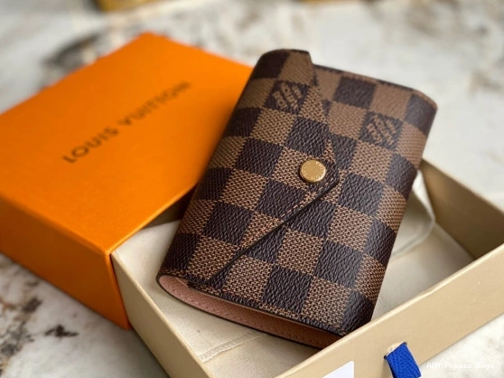 AAA Replica Ru Vuitton Wallet VICTORINE Louis 0726
